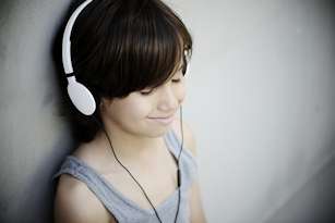 nlp techniques child with earphones